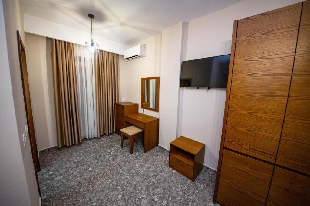Hotel Center Ksamil Exterior foto